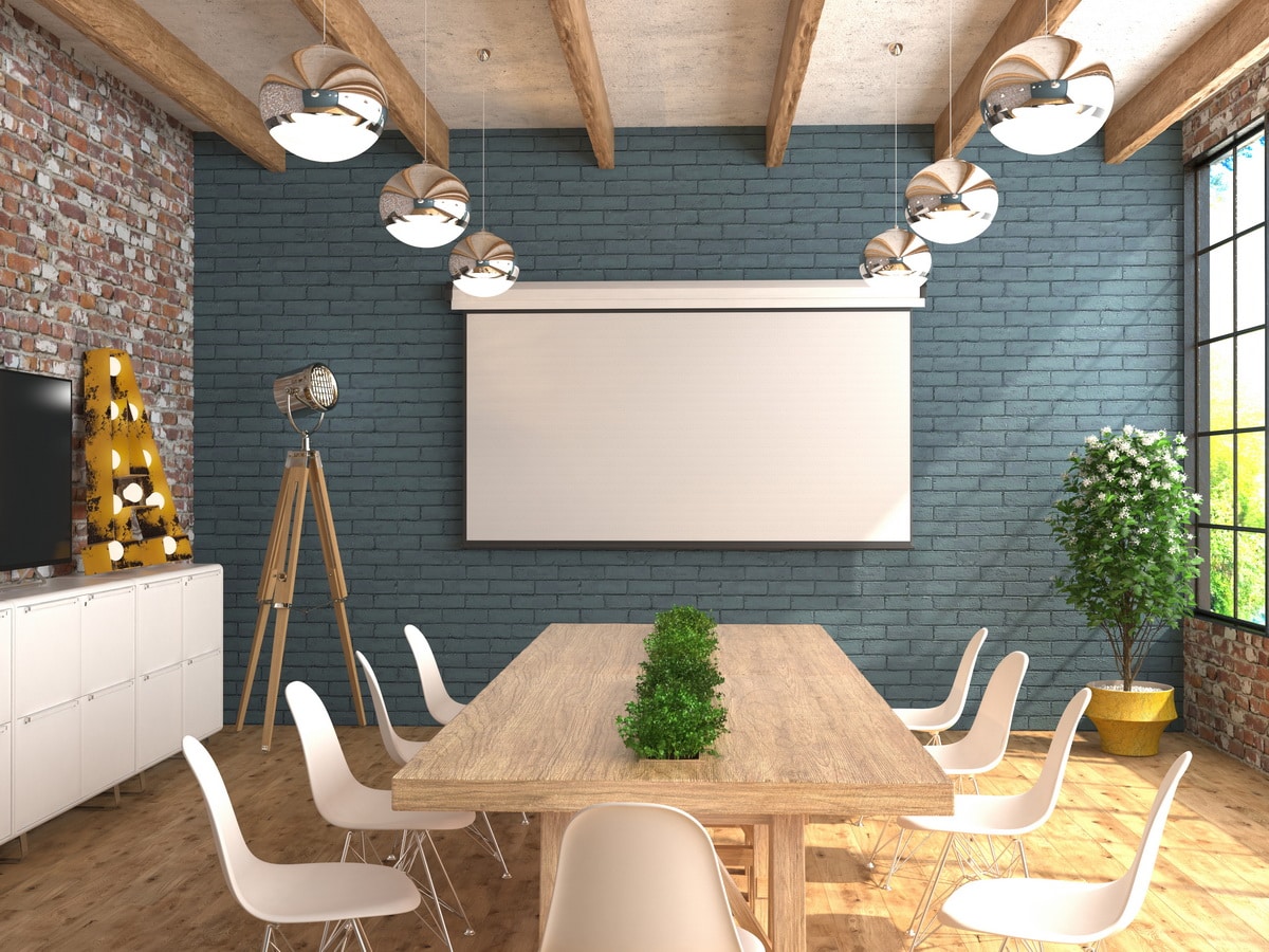 Un joli espace de réunion pour inspirer et stimuler les collaborateurs